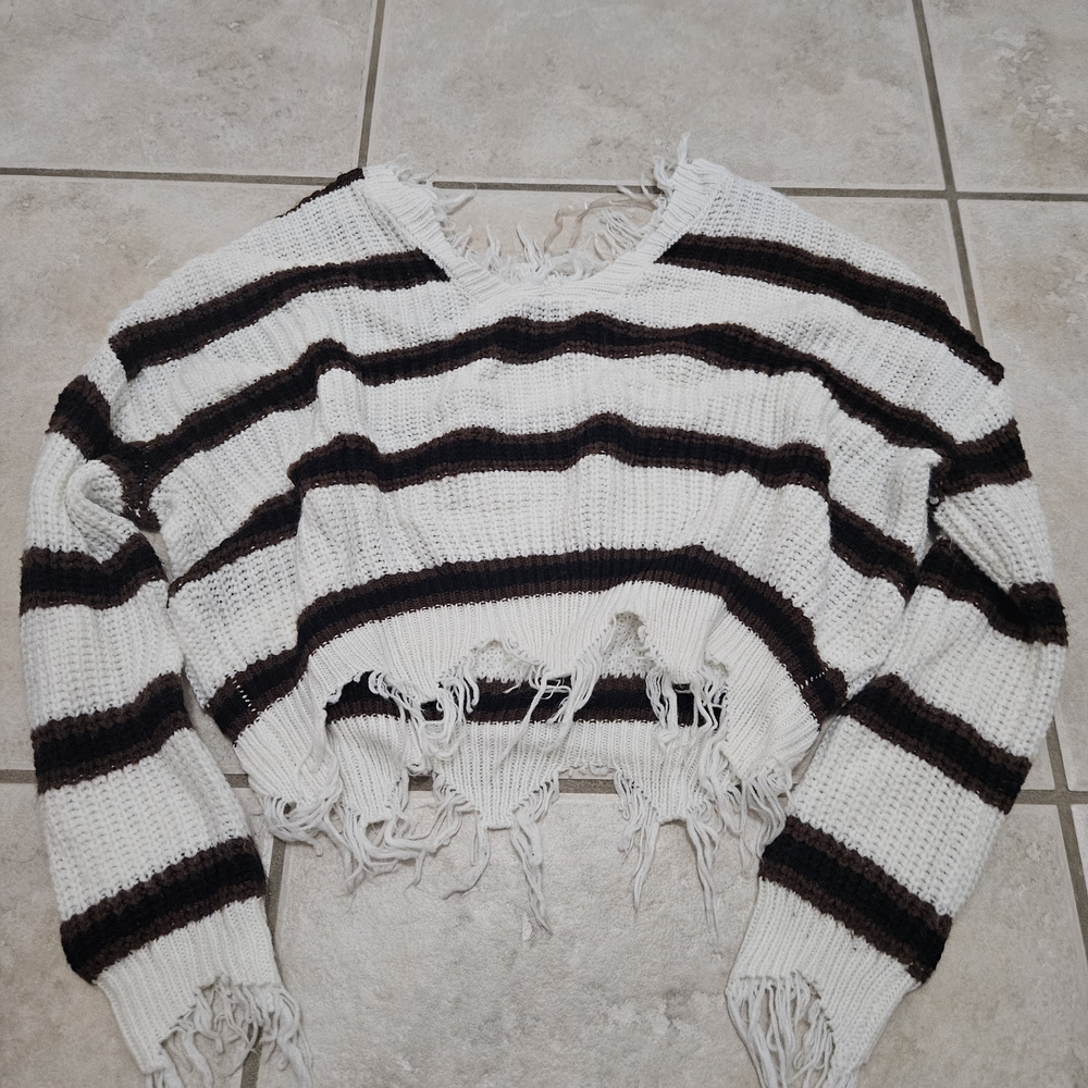Rue21 Cream and Brown Knit Sweater